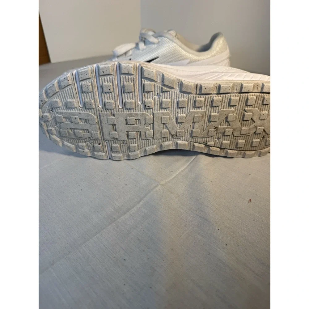 Nike Air Max White/Wolf Gray Black  Size 8.5 2025-Model